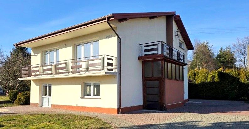 Dom Wola Rzędzińska