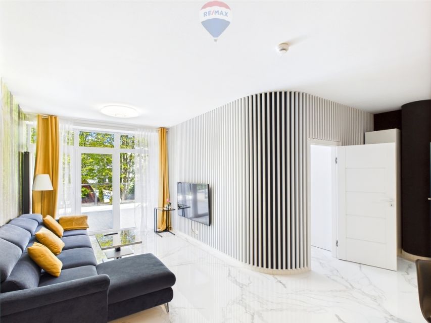 Mieszkanie blok mieszkalny Jastrzębia Góra