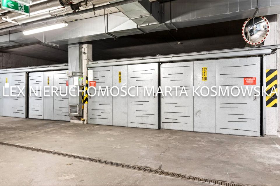 Budynek użytkowy Warszawa