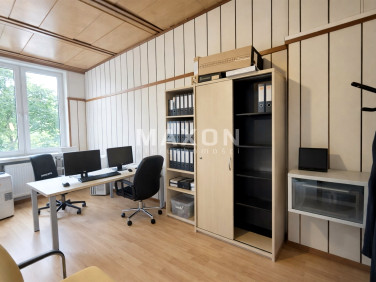 Budynek użytkowy Warszawa