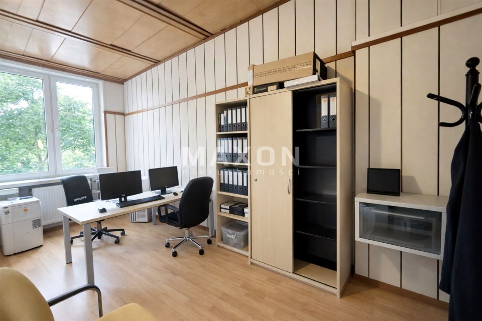 Budynek użytkowy Warszawa