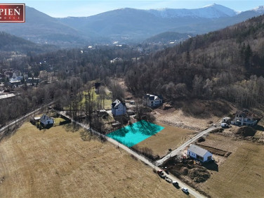 Pusta działka Miłków