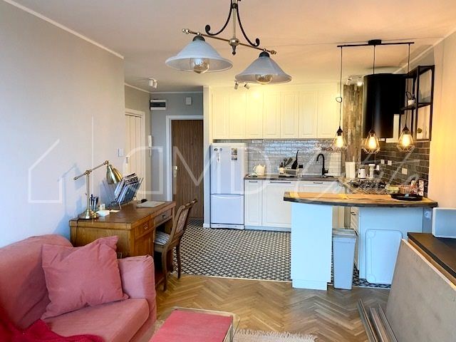 Mieszkanie blok mieszkalny Warszawa