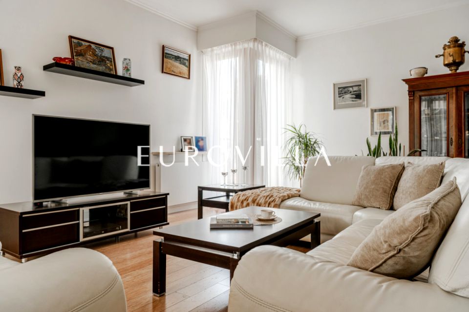 Mieszkanie apartamentowiec Warszawa