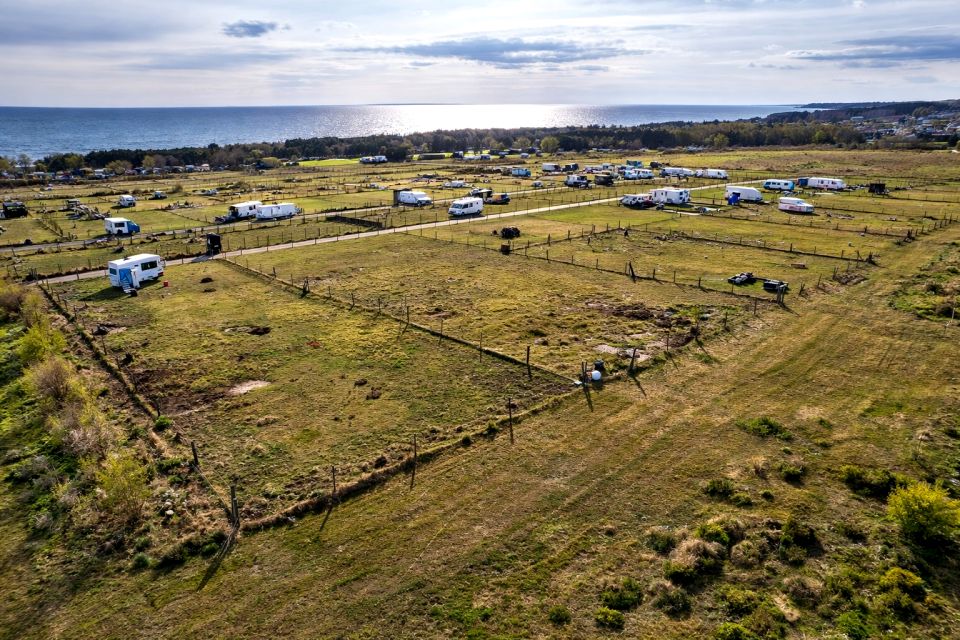 Działka rekreacyjna Karwieńskie Błoto Drugie