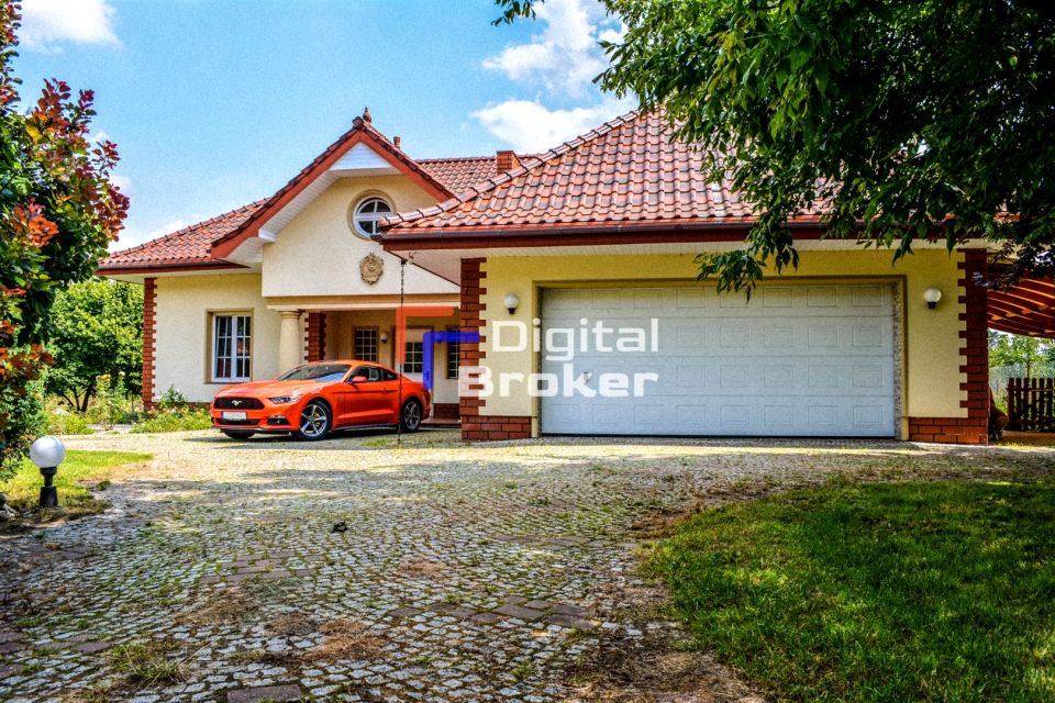 Dom Piotrków Trybunalski