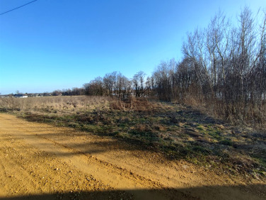 Pusta działka Góra