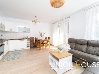 Mieszkanie blok mieszkalny nad rzeką