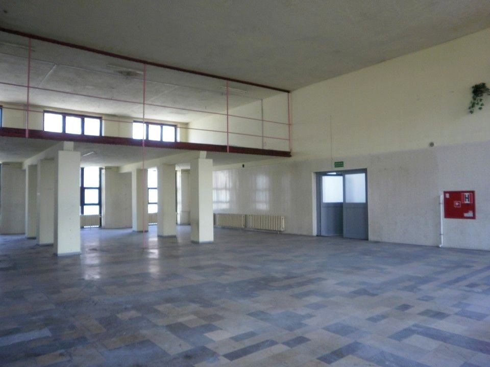 Lokal Handlowy, Wolskiego
