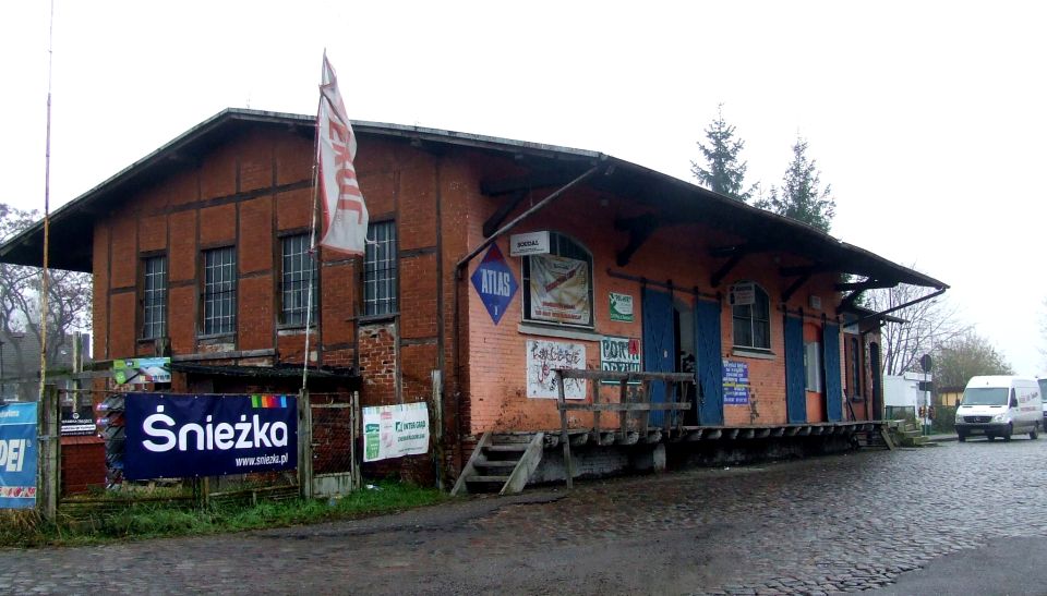 Budynek użytkowy Płoty