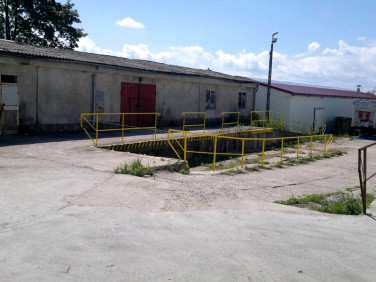 Działka usługowa Czerwony Dwór