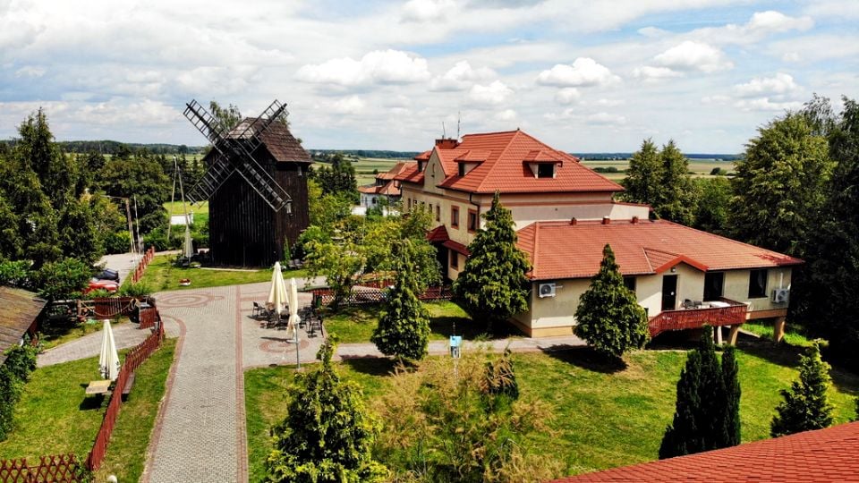 Budynek użytkowy Boby