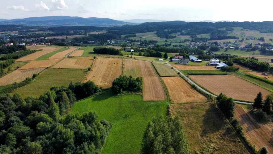 Działka budowlano-rolna Moszczenica