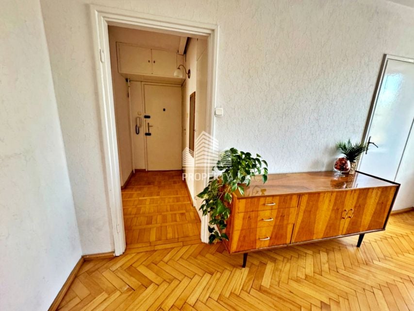 Mieszkanie blok mieszkalny sprzedaż