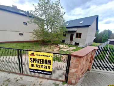 Dom Kostomłoty Pierwsze