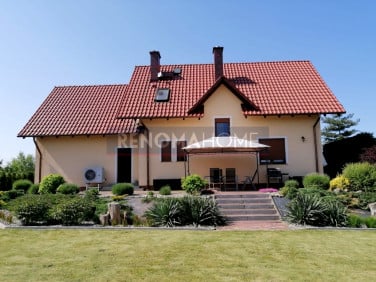 Dom Księginice