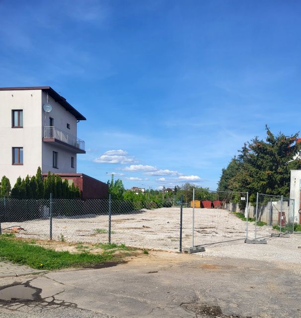 Działka usługowa Warszawa
