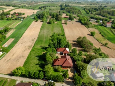 Dom z garażem