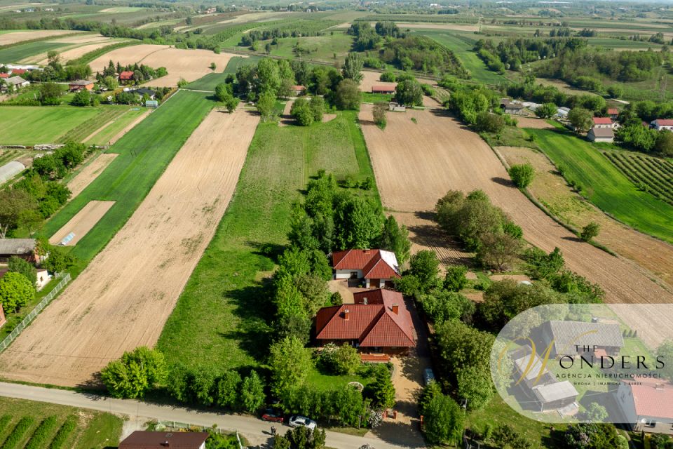 Dom z garażem