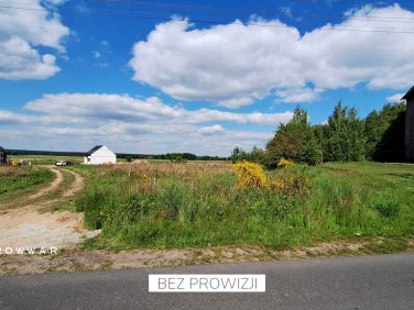 Działka przy lesie
