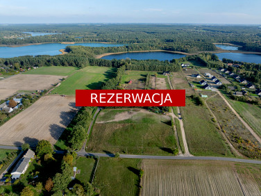 Działka przy lesie