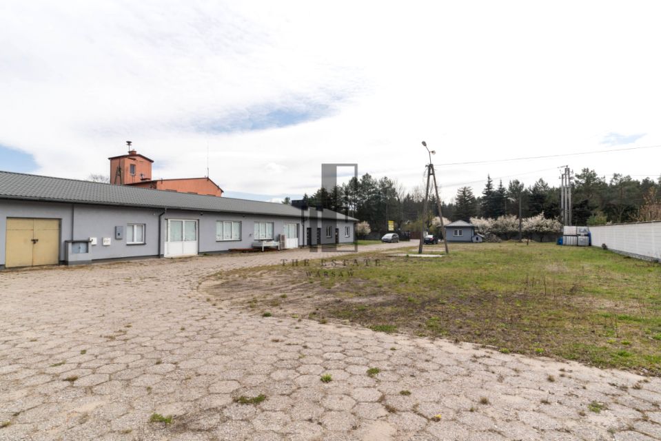Budynek użytkowy Wiązowna
