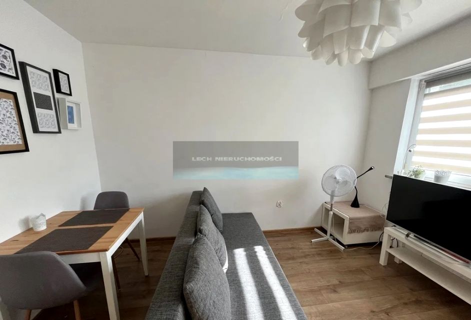 Mieszkanie blok mieszkalny Warszawa