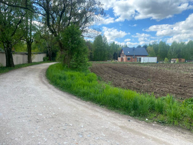 Działka budowlana Strobów