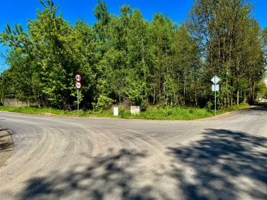 Działka budowlana Kiki
