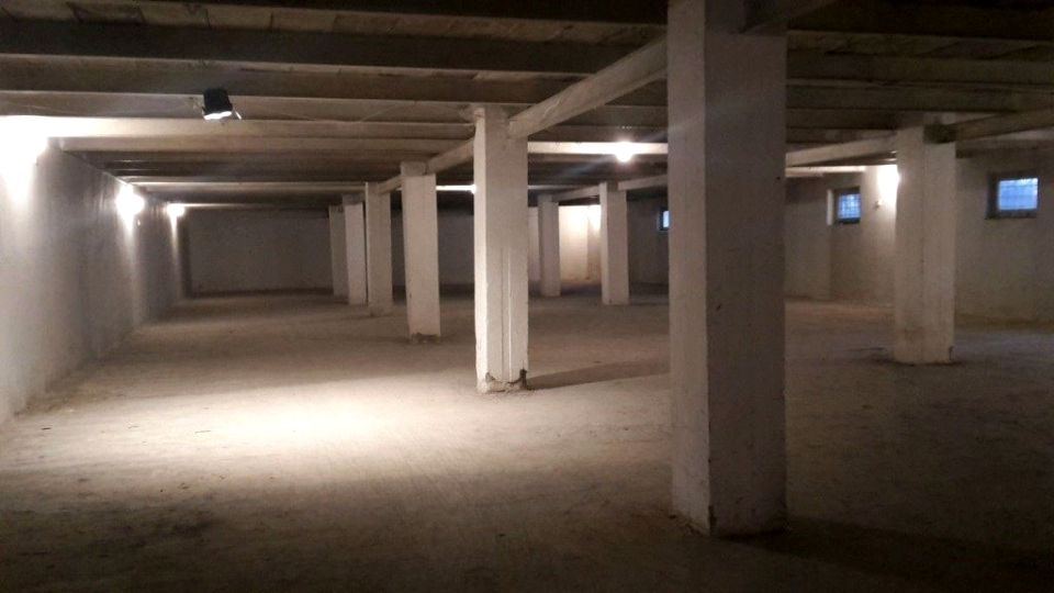 Budynek użytkowy Warszawa