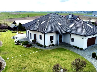 Dom Żarowo