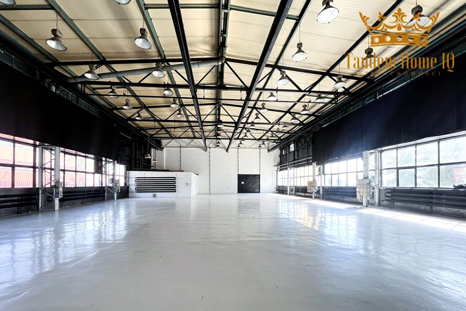 Budynek użytkowy Warszawa