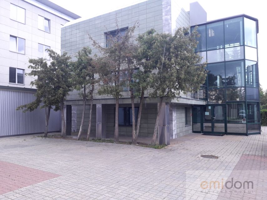 Budynek użytkowy Warszawa
