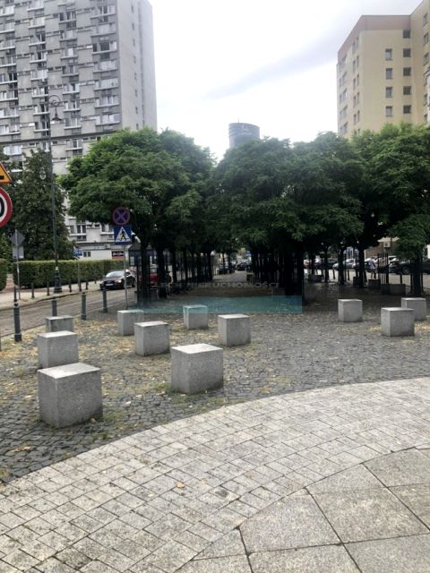 Mieszkanie blok mieszkalny sprzedaż