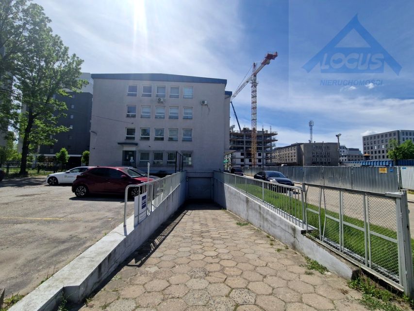Budynek użytkowy Warszawa