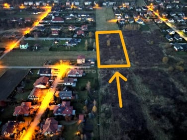 Działka nad jeziorem
