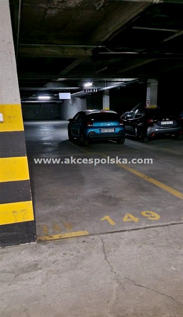 Budynek użytkowy Warszawa