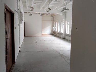 Budynek użytkowy Warszawa