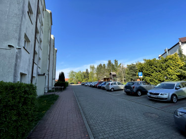 Mieszkanie blok mieszkalny przy lesie