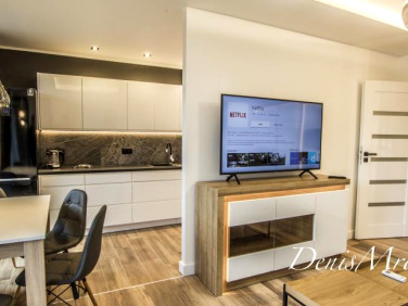 Mieszkanie blok mieszkalny nad rzeką