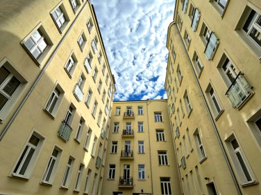 Lokal Warszawa
