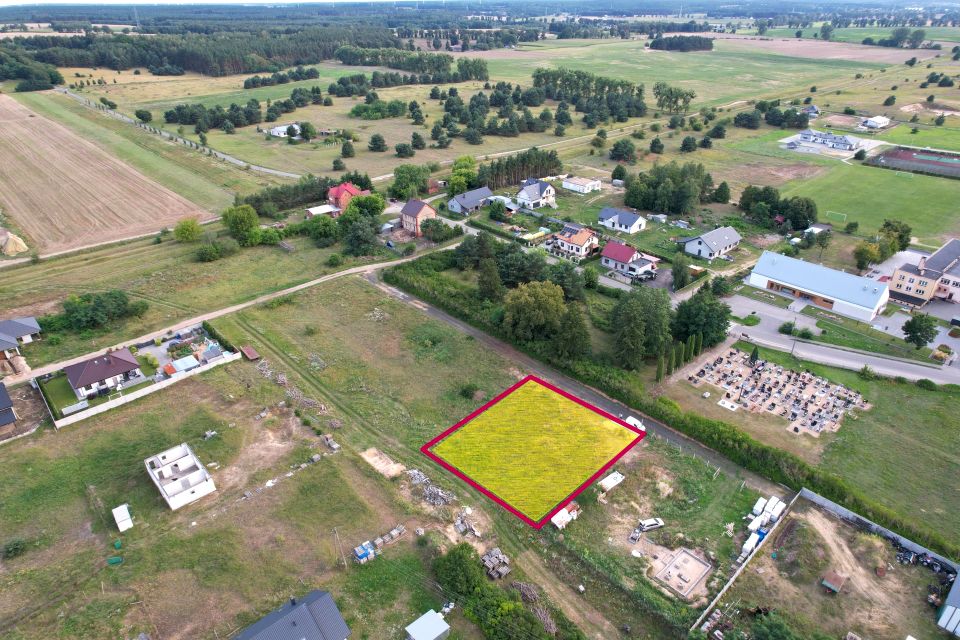 Pusta działka Zacharzyn