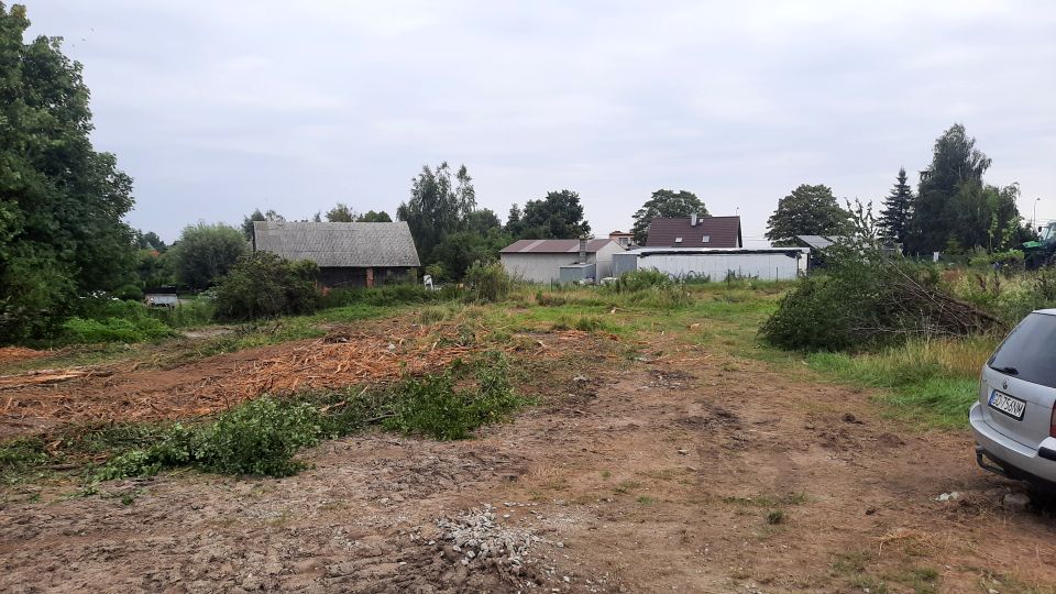 Działka budowlana Różyny