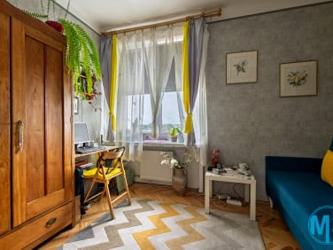 Mieszkanie blok mieszkalny nad jeziorem