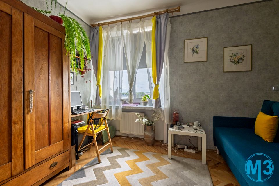 Mieszkanie blok mieszkalny nad jeziorem