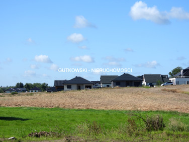 Działka nad jeziorem