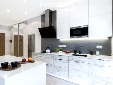 Mieszkanie blok mieszkalny nad rzeką