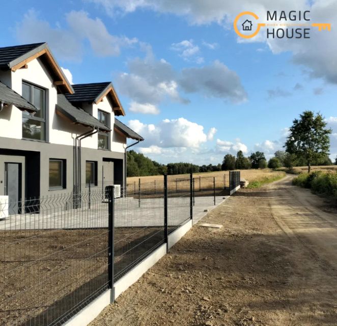 Dom Jeleńska Huta sprzedaż