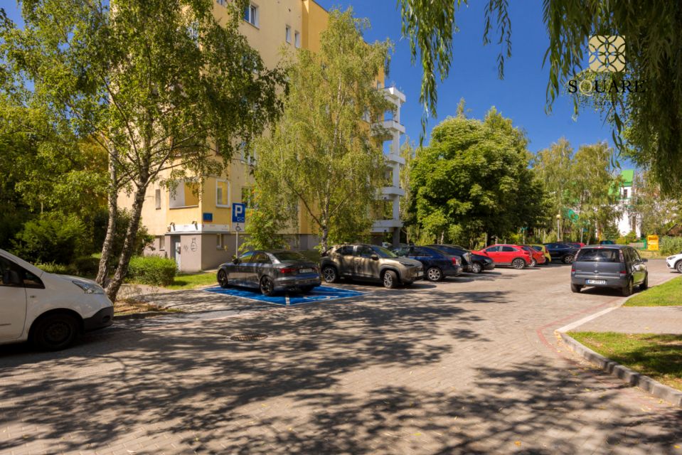 Mieszkanie blok mieszkalny Warszawa