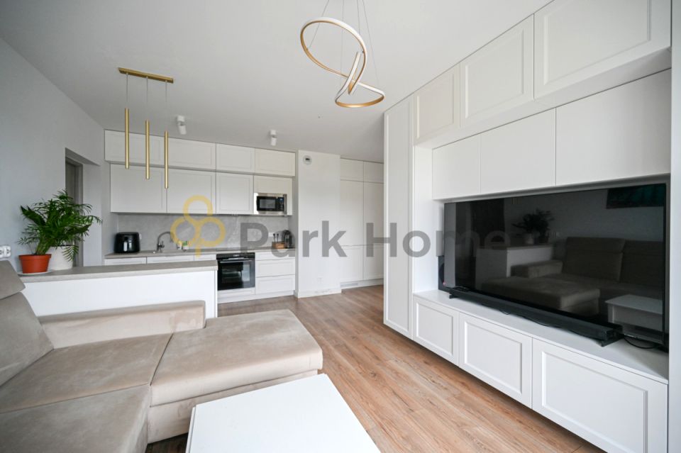 Mieszkanie blok mieszkalny przy lesie